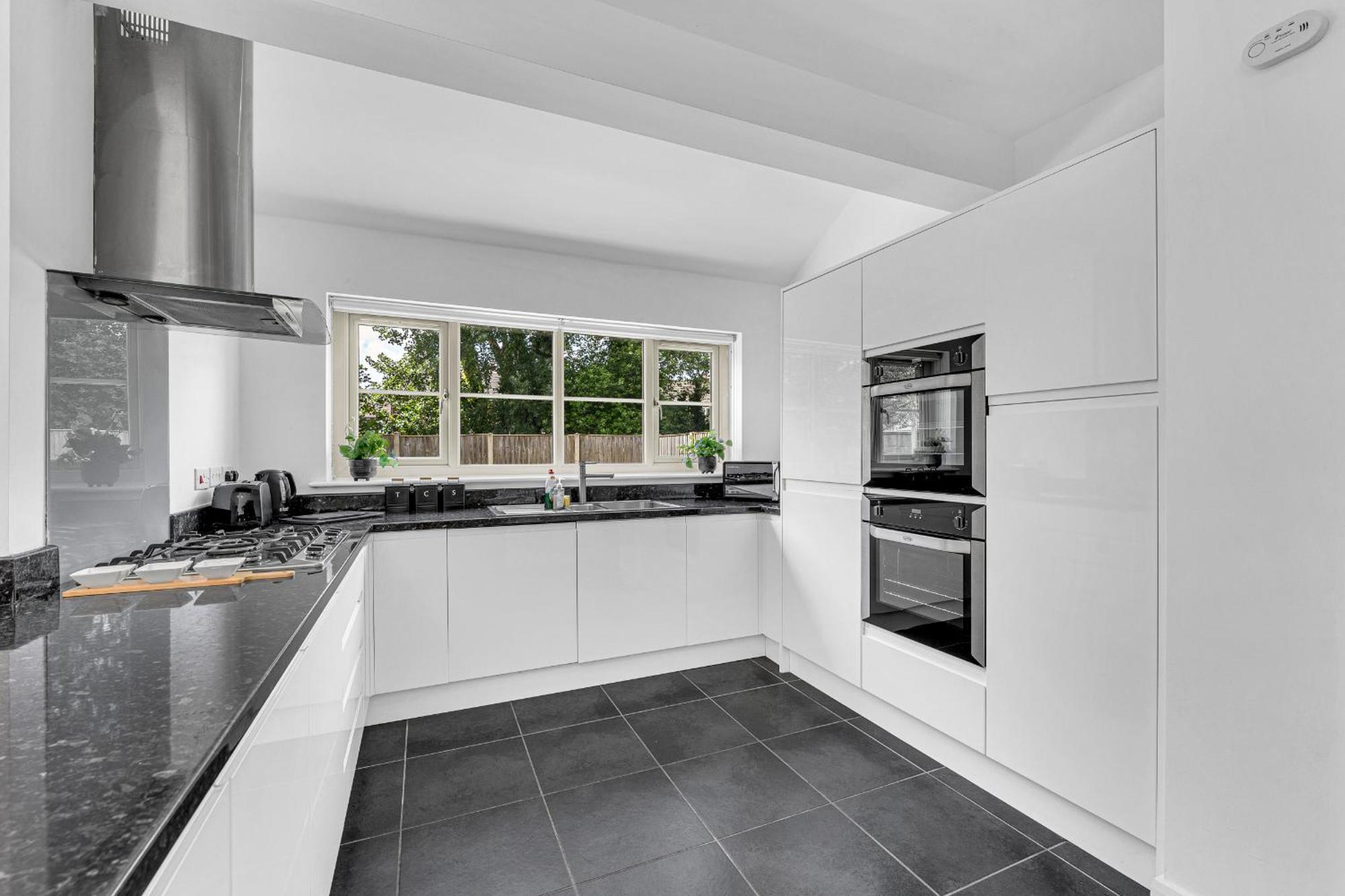 Brook Meadow House, 4 Bed House, Manchester Astley  Exterior photo