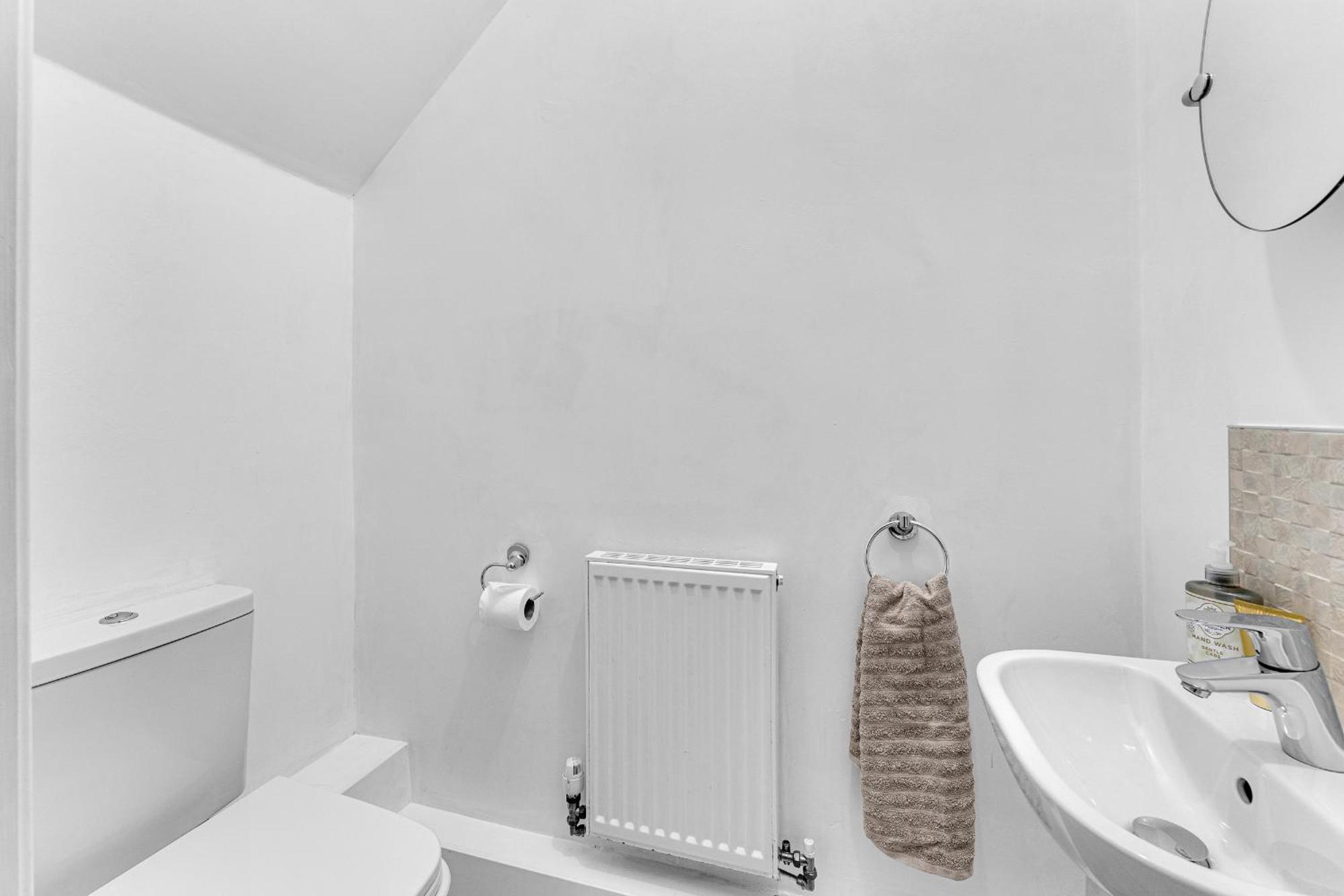 Brook Meadow House, 4 Bed House, Manchester Astley  Exterior photo